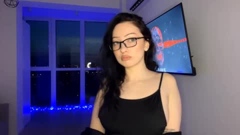 Snapshot of meowalika chatting on 05-05-26, 05:43 MeowAlika online show from 05-05-26, 05:43