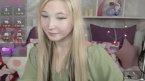 Snapshot of meowkakitty chatting on 11-08-25, 01:28 MeowkaKitty online show from 11-08-25, 01:28