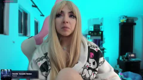 meowmelf online show from 12-15-25, 08:02