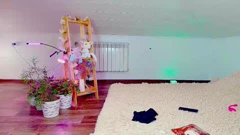 meowroslava online show from 11-13-25, 11:42