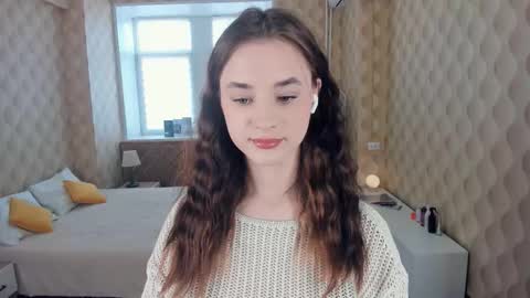 Julie online show from 10-04-25, 09:29