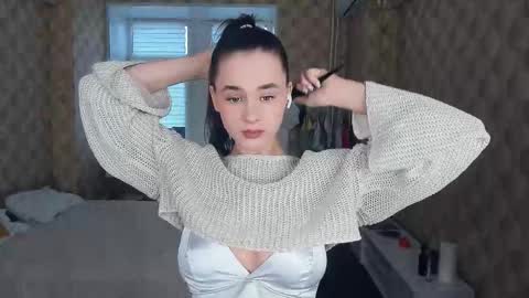 Julie online show from 10-19-25, 09:21