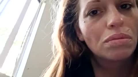 Snapshot of meowzers777 chatting on 11-21-25, 07:01 meowzers777 online show from 11-21-25, 07:01