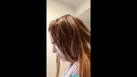 Snapshot of meowzers777 chatting on 12-15-25, 09:08 meowzers777 online show from 12-15-25, 09:08