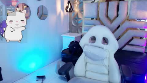 Snapshot of meraki_fraise chatting on 09-11-25, 06:52 online show from 09-11-25, 06:52