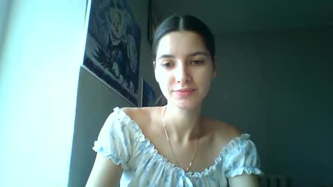 Snapshot of meralynn chatting on 01-09-26, 12:41 LEVA online show from 01-09-26, 12:41