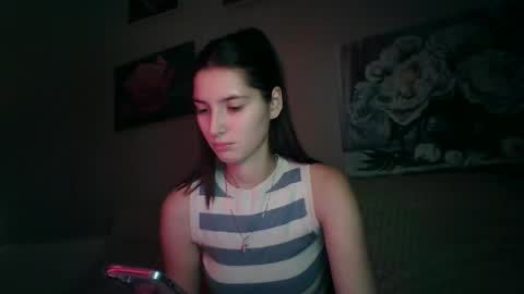 Snapshot of meralynn chatting on 02-01-26, 04:38 LEVA online show from 02-01-26, 04:38