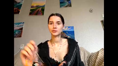 Snapshot of meralynn chatting on 03-25-26, 02:12 LEVA online show from 03-25-26, 02:12