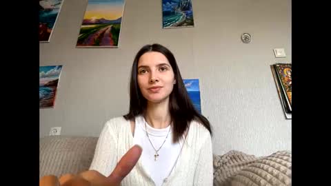 Snapshot of meralynn chatting on 03-26-26, 12:33 LEVA online show from 03-26-26, 12:33