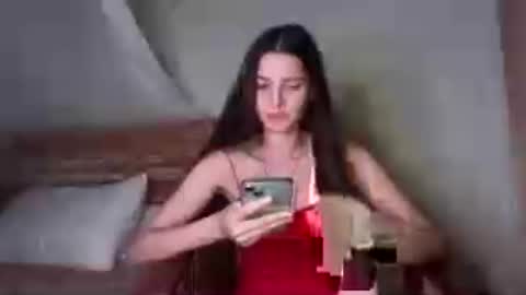 Snapshot of meralynn chatting on 07-14-26, 01:06 LEVA online show from 07-14-26, 01:06