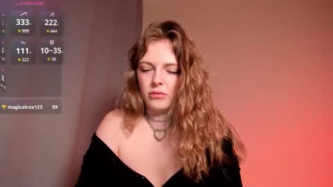 mercedescutee online show from 03-06-25, 06:37