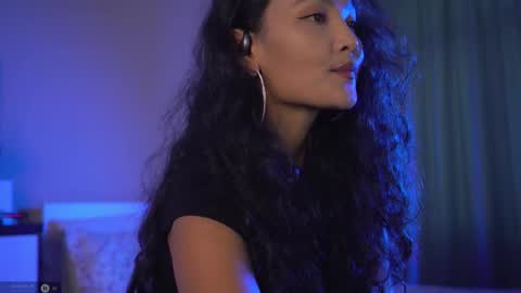 Snapshot of mercedesss_8 chatting on 10-04-25, 11:08 Next show on 03 Dec online show from 10-04-25, 11:08