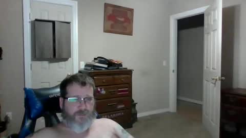 Snapshot of mercer1977 chatting on 02-16-26, 01:07 mercer1977 online show from 02-16-26, 01:07