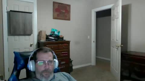 mercer1977 online show from 06-25-26, 01:48