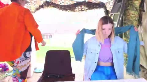 SOPHIE is the queen of squirt online show from 03-23-26, 08:40