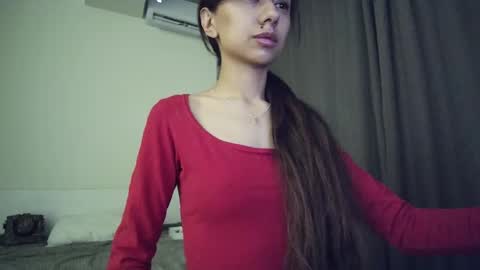 Snapshot of meriannabell chatting on 11-13-25, 12:20 meriannabell online show from 11-13-25, 12:20