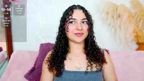 Snapshot of merida_bell18 chatting on 07-25-26, 08:50 Merida Bell online show from 07-25-26, 08:50