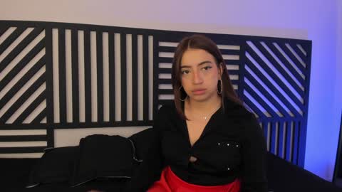 Snapshot of merida_taylor_ chatting on 01-04-25, 03:49 Merida online show from 01-04-25, 03:49