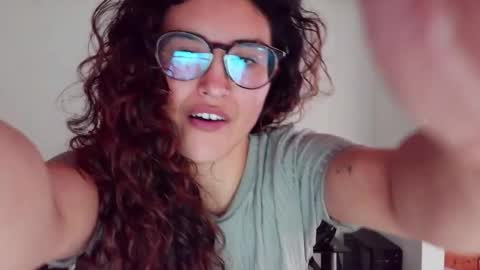 Snapshot of meridafaux_ chatting on 02-02-26, 07:12 Merida online show from 02-02-26, 07:12