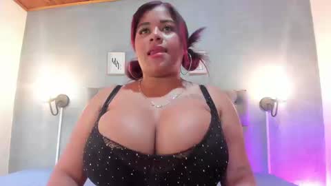 meridalane online show from 09-18-25, 02:19