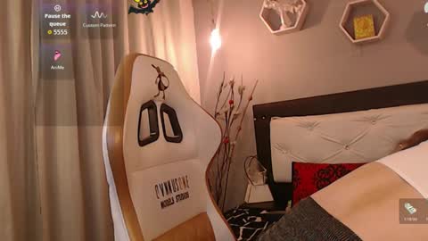 meriiiidaa online show from 11-12-25, 03:18