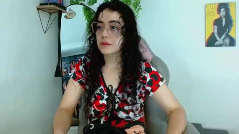 Liah online show from 10-04-25, 02:15