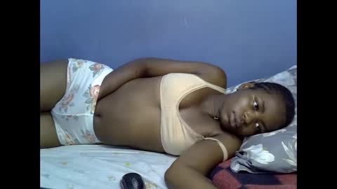 merlin_queen online show from 09-19-25, 06:59