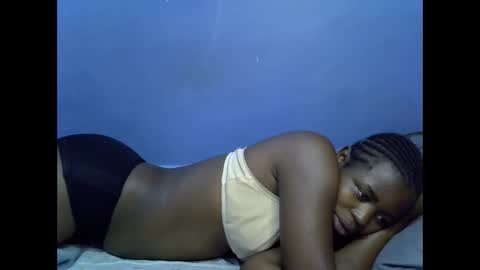 merlin_queen online show from 10-14-25, 05:08