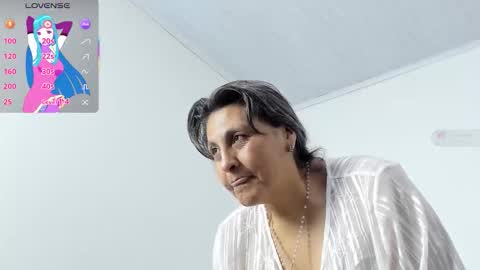 Snapshot of merlyna_goldens chatting on 02-14-26, 12:18 My next birthday is December 11th. online show from 02-14-26, 12:18