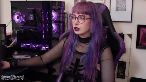 Snapshot of merrickmonroe chatting on 10-22-25, 09:03 merrick monroe online show from 10-22-25, 09:03