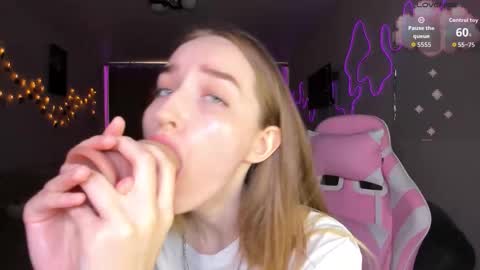 Sara online show from 03-20-26, 11:37