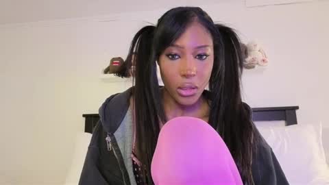 Snapshot of meruboo chatting on 09-13-25, 01:38 meruboo online show from 09-13-25, 01:38