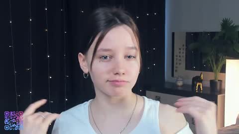 Lollita online show from 03-03-25, 02:04