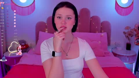 Snapshot of merylew chatting on 01-21-25, 06:22 Anna online show from 01-21-25, 06:22