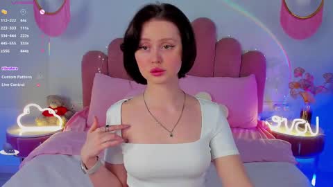 Snapshot of merylew chatting on 03-07-25, 06:35 Anna online show from 03-07-25, 06:35