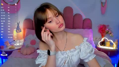 Snapshot of merylew chatting on 10-12-25, 05:17 Anna online show from 10-12-25, 05:17