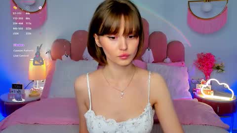 Snapshot of merylew chatting on 11-02-25, 06:16 Anna online show from 11-02-25, 06:16