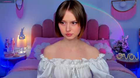 Snapshot of merylew chatting on 12-16-25, 06:18 Anna online show from 12-16-25, 06:18