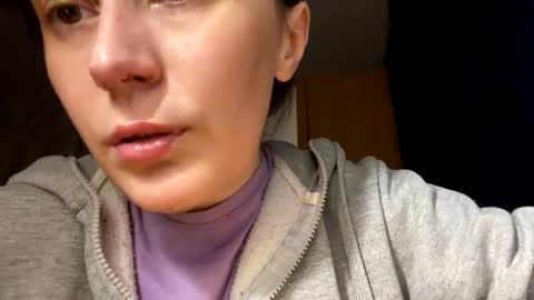 Snapshot of mesmerizing_hypn0_goddess chatting on 11-14-25, 08:07 Jessica online show from 11-14-25, 08:07