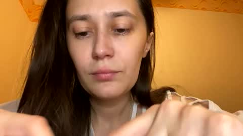 Snapshot of mesmerizing_hypn0_goddess chatting on 12-17-25, 10:38 Jessica online show from 12-17-25, 10:38