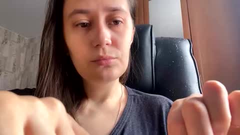 Jessica online show from 04-19-26, 07:51