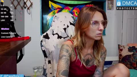 Snapshot of mesmerizing_tati333 chatting on 04-03-26, 06:50 Tati Tatianna Venus online show from 04-03-26, 06:50