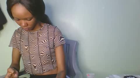 meggy and bree online show from 04-27-26, 12:03