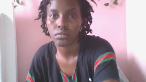 Snapshot of messyluna chatting on 07-04-26, 10:32 meggy and bree online show from 07-04-26, 10:32