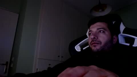 Snapshot of metalic18 chatting on 10-16-25, 05:08 FunnyTimeHere online show from 10-16-25, 05:08