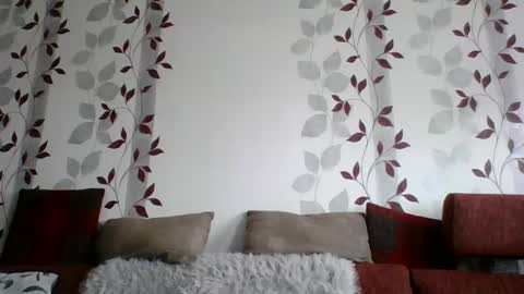 ask me online show from 02-11-25, 10:04