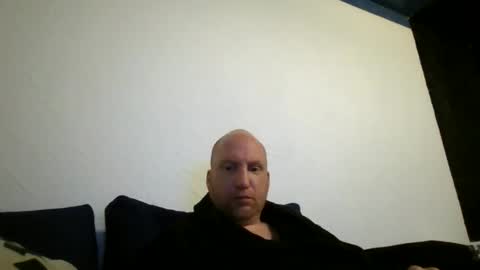 Snapshot of metaller123456 chatting on 12-23-25, 05:38 metaller123456 online show from 12-23-25, 05:38