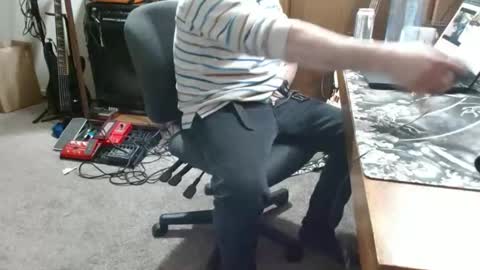 Snapshot of metalsharkk chatting on 02-22-25, 07:45 metalsharkk online show from 02-22-25, 07:45