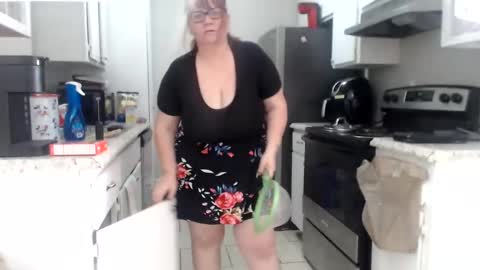 Mommy Jaxx online show from 12-12-24, 05:59