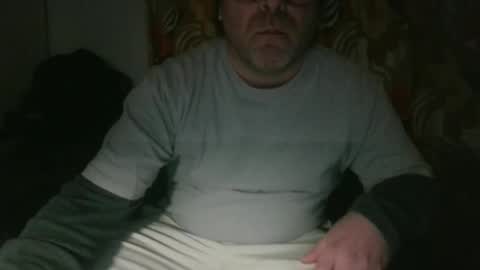 Snapshot of metooxxx87628 chatting on 04-04-26, 08:39 metooxxx87628 online show from 04-04-26, 08:39